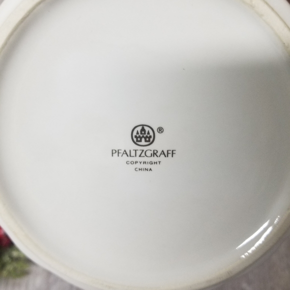 Pfaltzgraff winterberry dip bowl/ ramekin w/ spreader - Picture 5 of 9